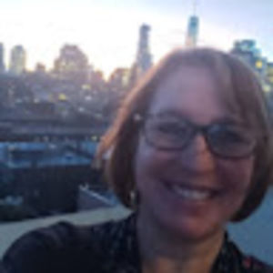 Meet your Posher, Laurie